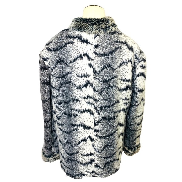 SAGA Lady Fleece Jacket Ombre Black White Novelty Print Cozy Button Down Coat L - Picture 4 of 15